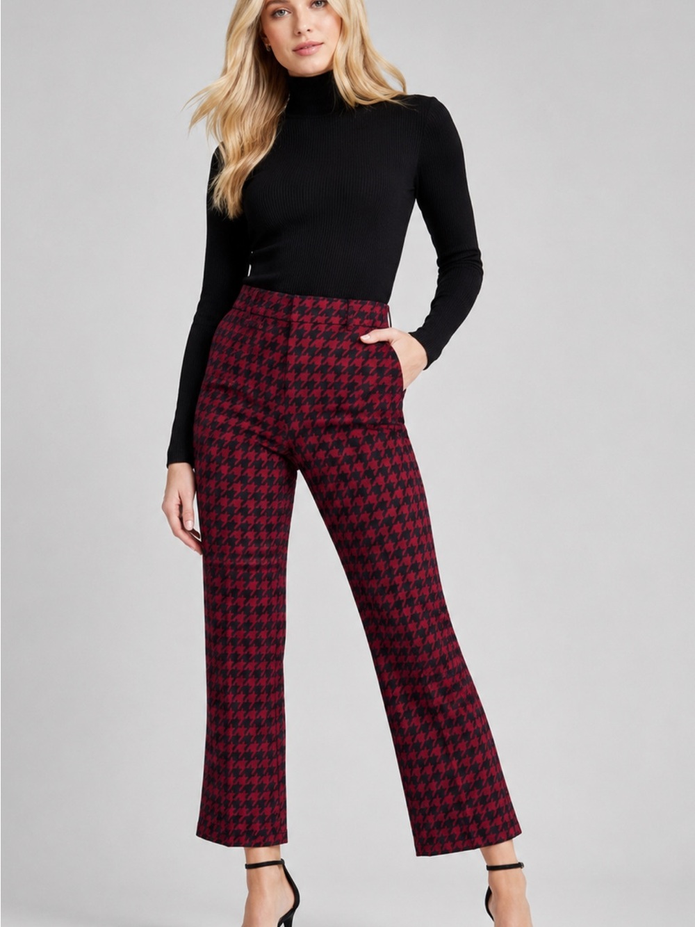 Brand new with tags Sanctuary red and black houndstooth pants, size Medium.